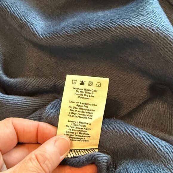 UGG Robinson Men's Navy and Light Blue Robe size XL/ XXL - Picture 11 of 14